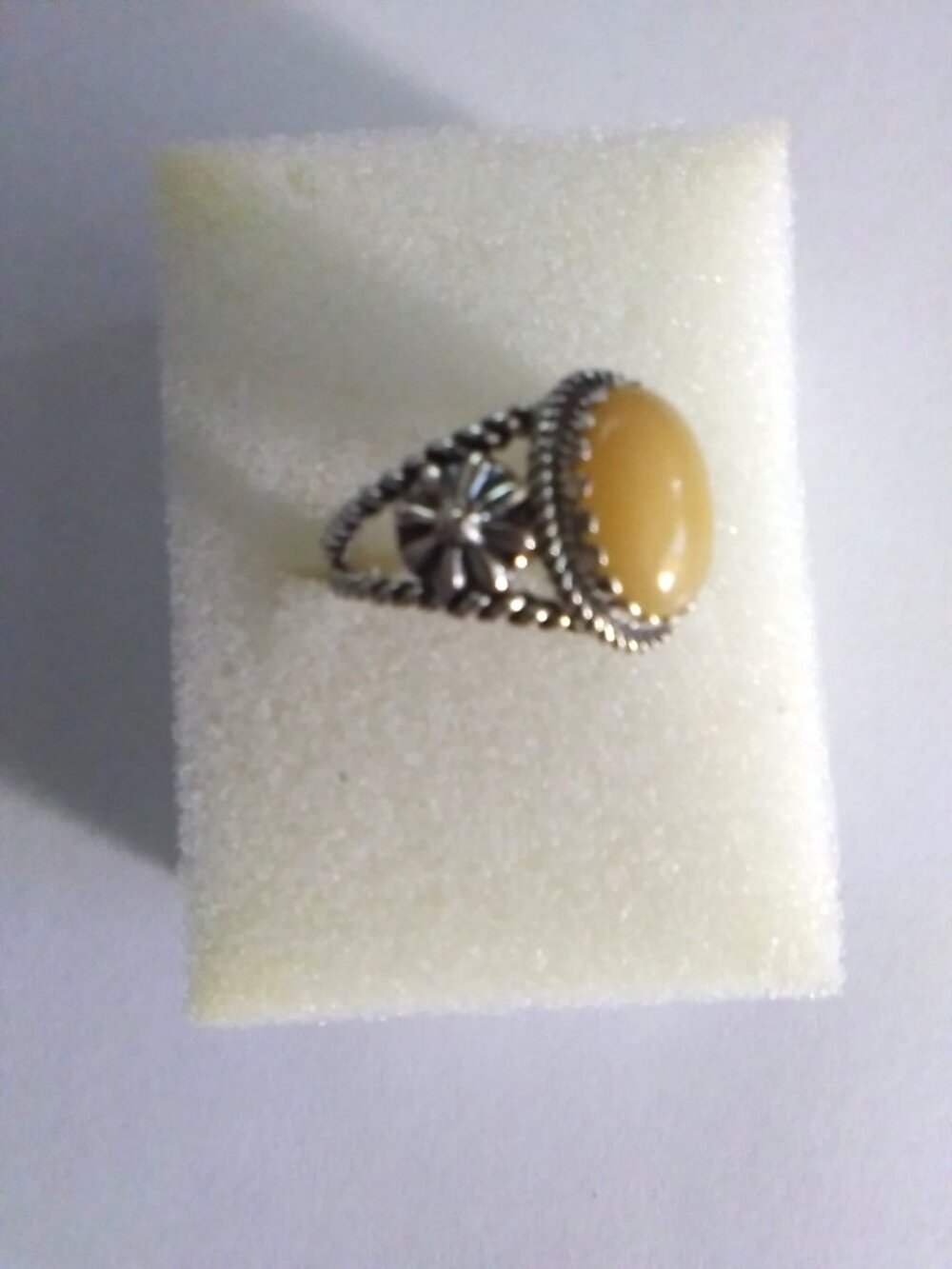 American West Yellow Jasper w/ Concha Design Silver Ring - Picture 3 of 6